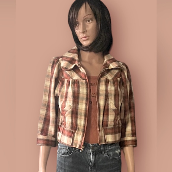 🎉Host Pick!🎉 DECREE plaid cropped jacket. Size large. 🧥 - Picture 2 of 6